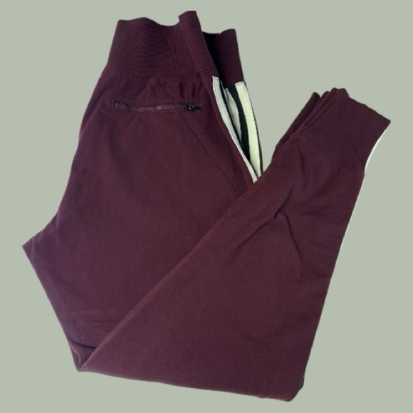Athleta Pants - Athleta Venice Joggers Size Medium